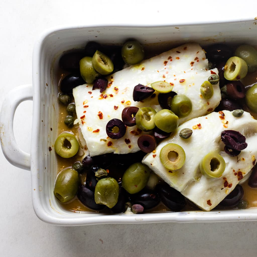 Zeitoun bel hout - fish soup with green olives