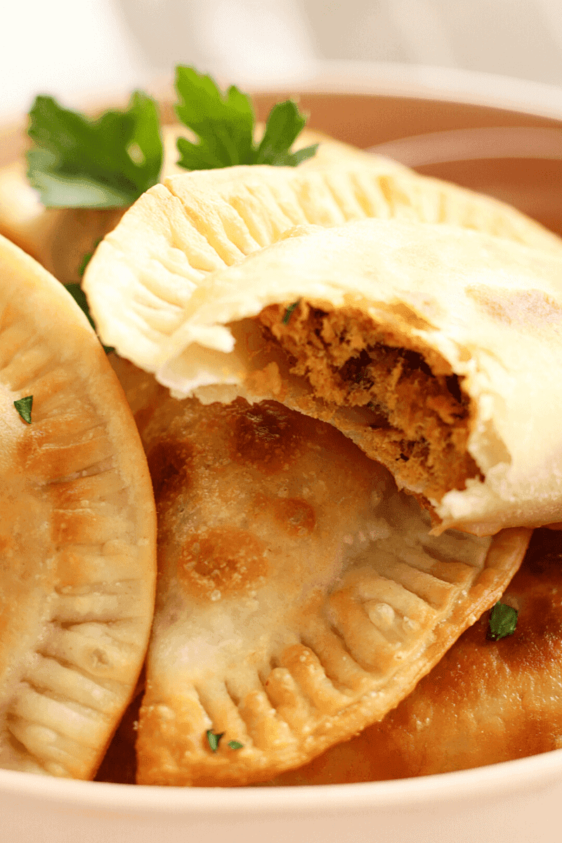 Pastel de Atum - empanada filled with tuna