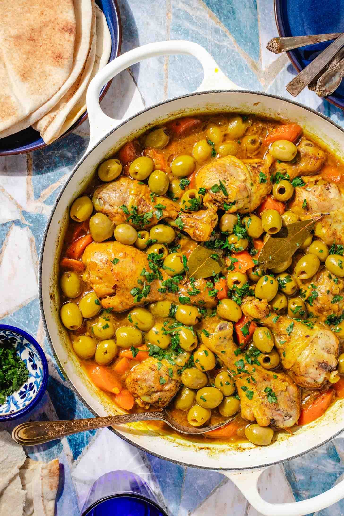 Tajine Zitoune - olive and chicken stew