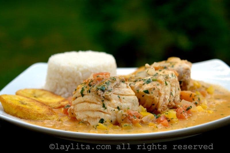 Pescado encocado - fish in coconut sauce
