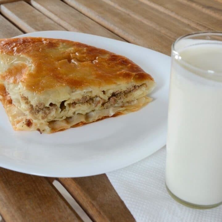 Burek - vegetable pie