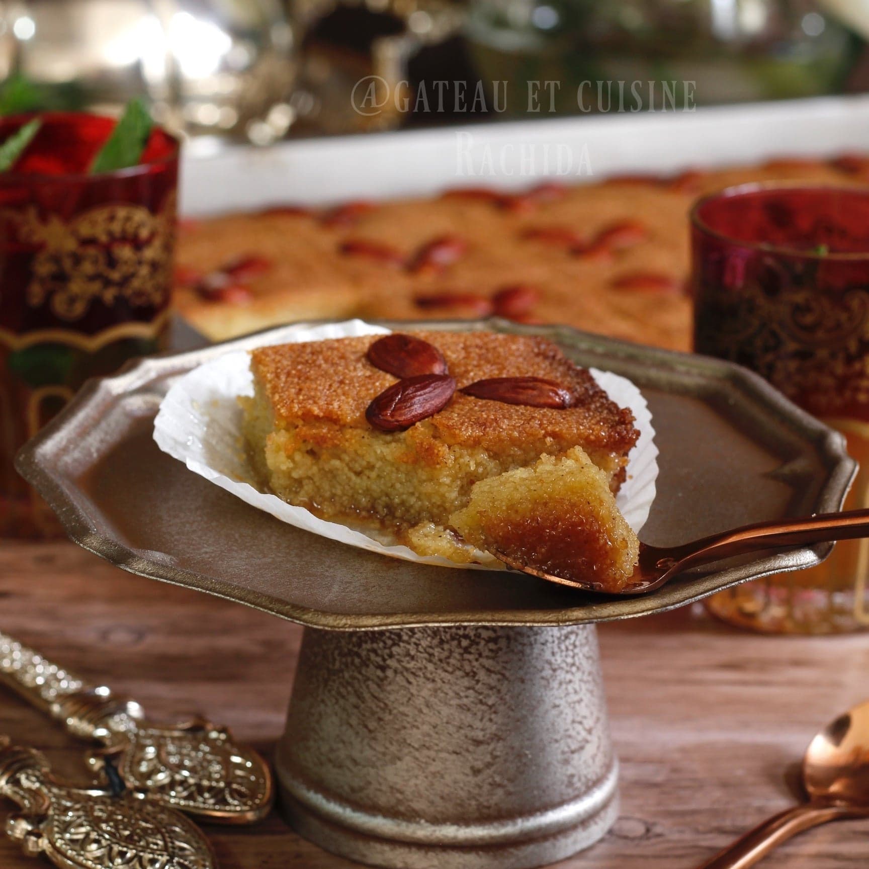 Kalb el louz - semolina cake with almond filling