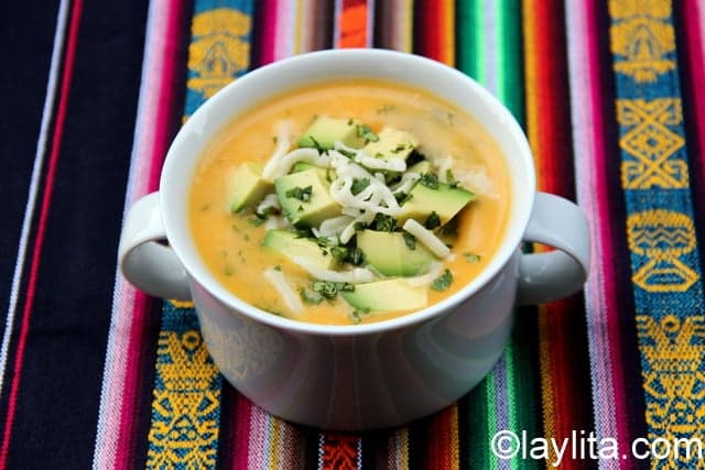 Locro de papa - potato and cheese soup}